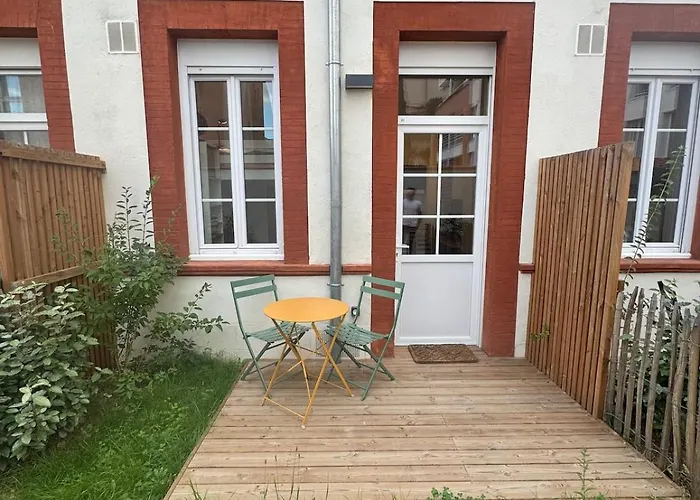 Le Coin Tranquille - Metro - Tram - Parking - Center Apartmán *